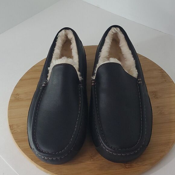 UGG Men's Ascot Slipper Dark Spice Leather Sheep Wool Size 9 NWOB - Picture 3 of 12